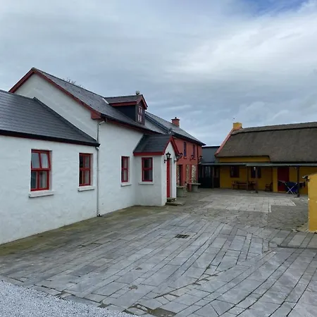 فندق Remarkable 2-bed In Kerry Lisselton