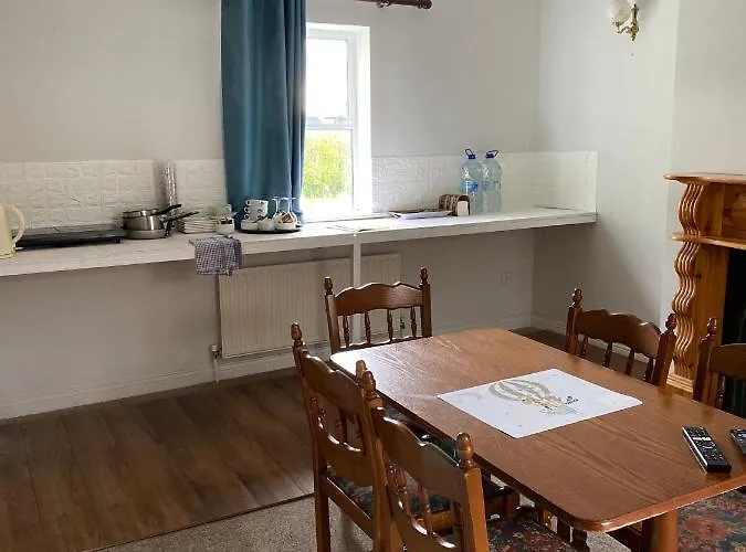 Remarkable 2-bed In Kerry Szálloda