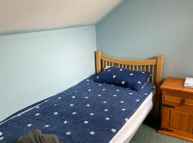 Remarkable 2-bed In Kerry Lisselton